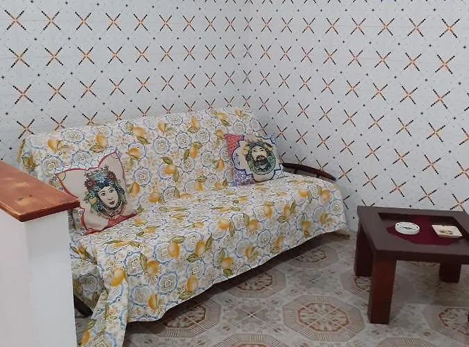 Domus Apollo Apartment