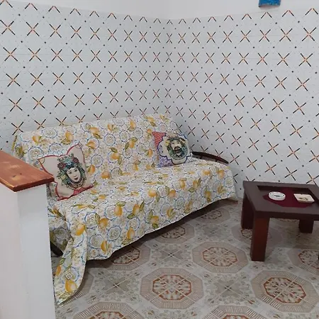 Domus Apollo Apartment